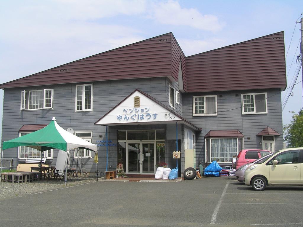 Pension Young House NakaNakafurano Exterior foto
